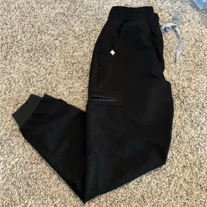 Black high waisted Figs Jogger scrubs